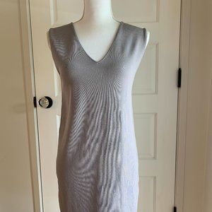 Soon Maternity grey sleeveless pencil dress. V neck. Australia - M - EUC